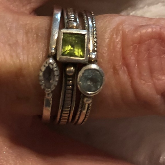 Stack rings - Picture 2 of 2